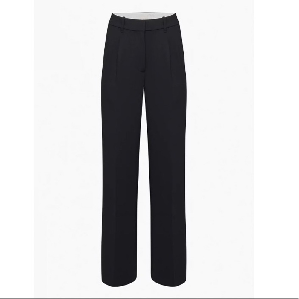 Aritzia Wilfred effortless pants in black size 00